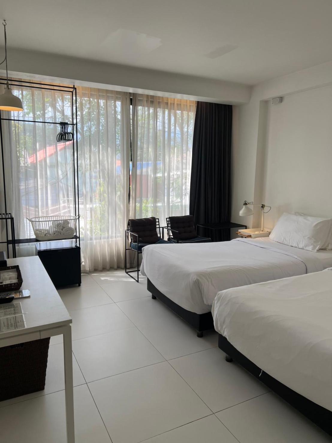Por Santitham Hotel
